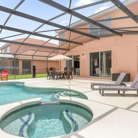 Large Spacious Home W Private Pool & Hot Tub Ντάβενπορτ Εξωτερικό φωτογραφία