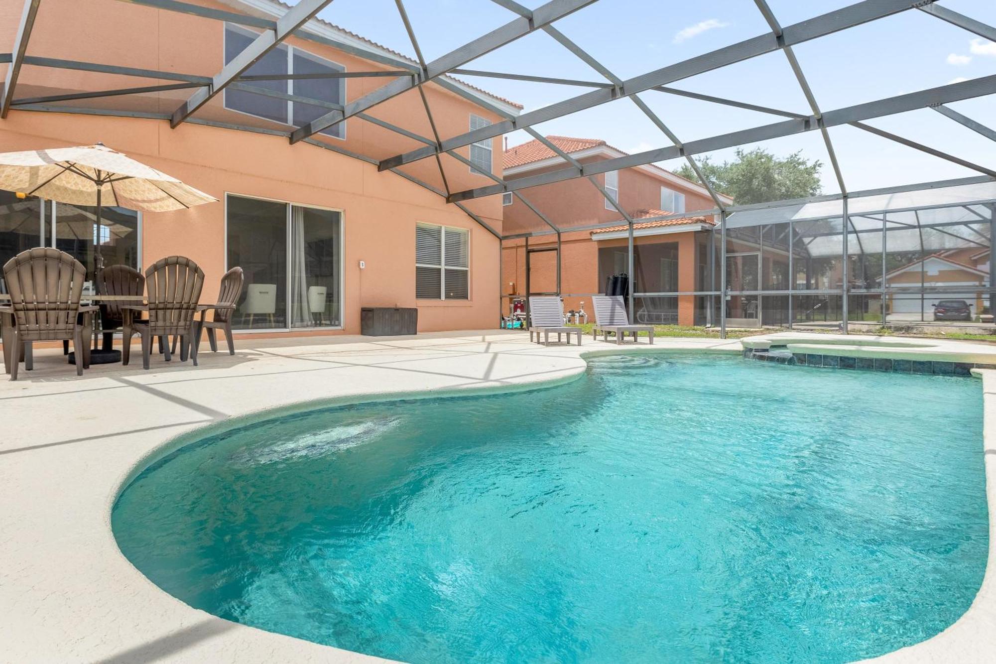 Large Spacious Home W Private Pool & Hot Tub Ντάβενπορτ Εξωτερικό φωτογραφία